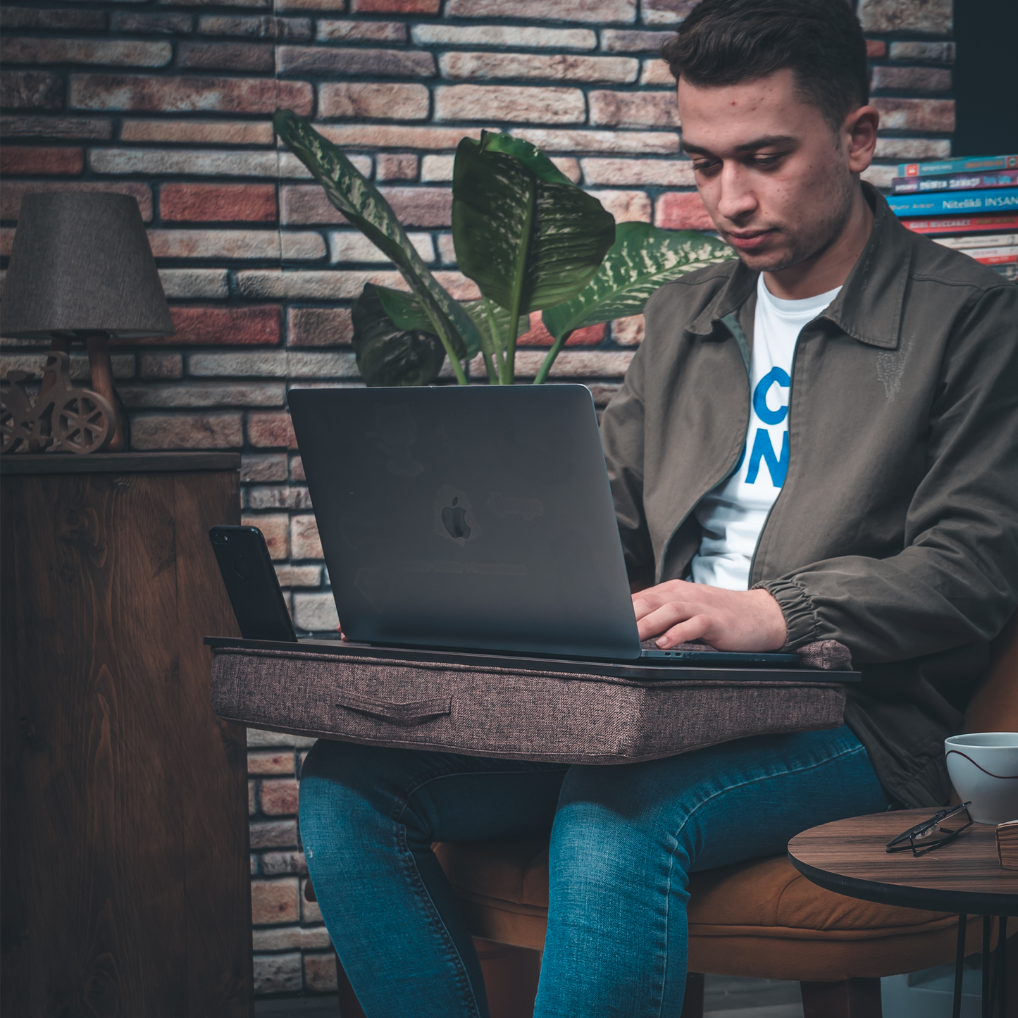 Portable Laptop Lap Desk up to 17 inch